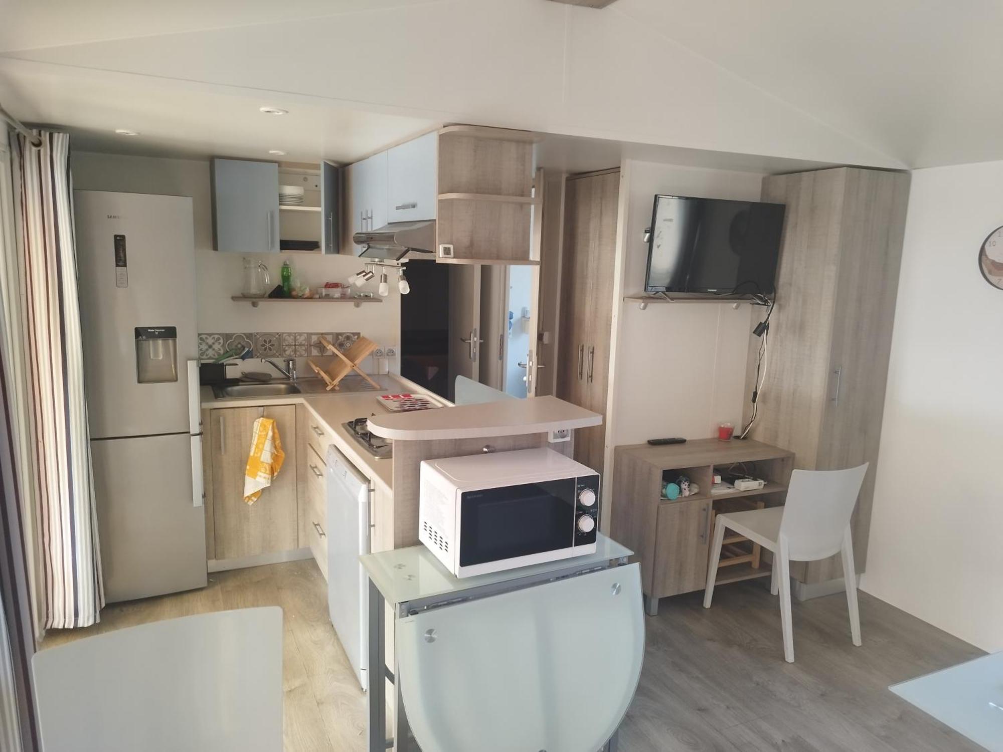 Camping Mobil A Louer Dans Des Cigales 5 Etoiles